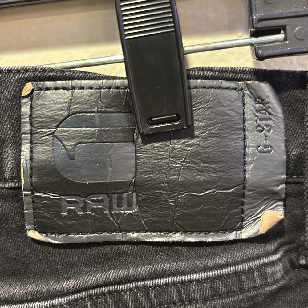 G-Star Men's Dark Gray Slim Jeans - Picture 5 of 8